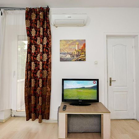 Ideal Accommodation City Center Boekarest Buitenkant foto