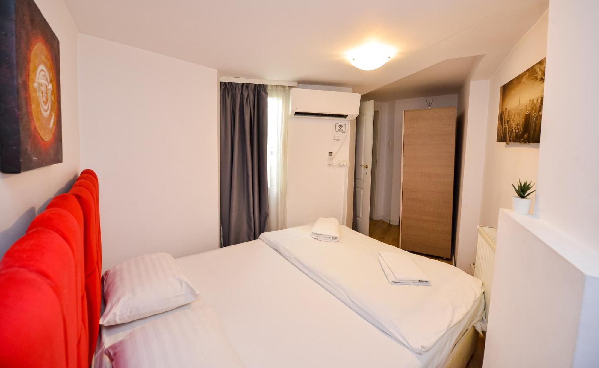 Ideal Accommodation City Center Boekarest Buitenkant foto