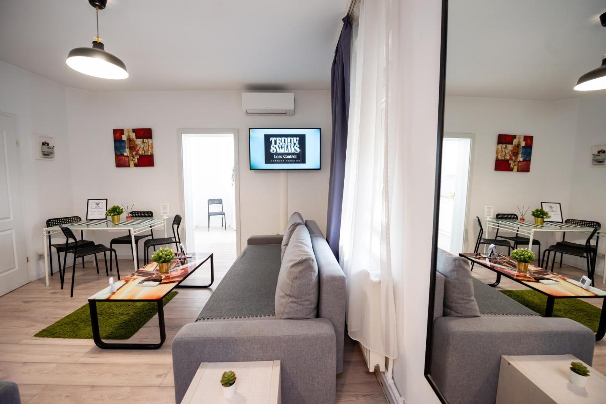 Ideal Accommodation City Center Boekarest Buitenkant foto