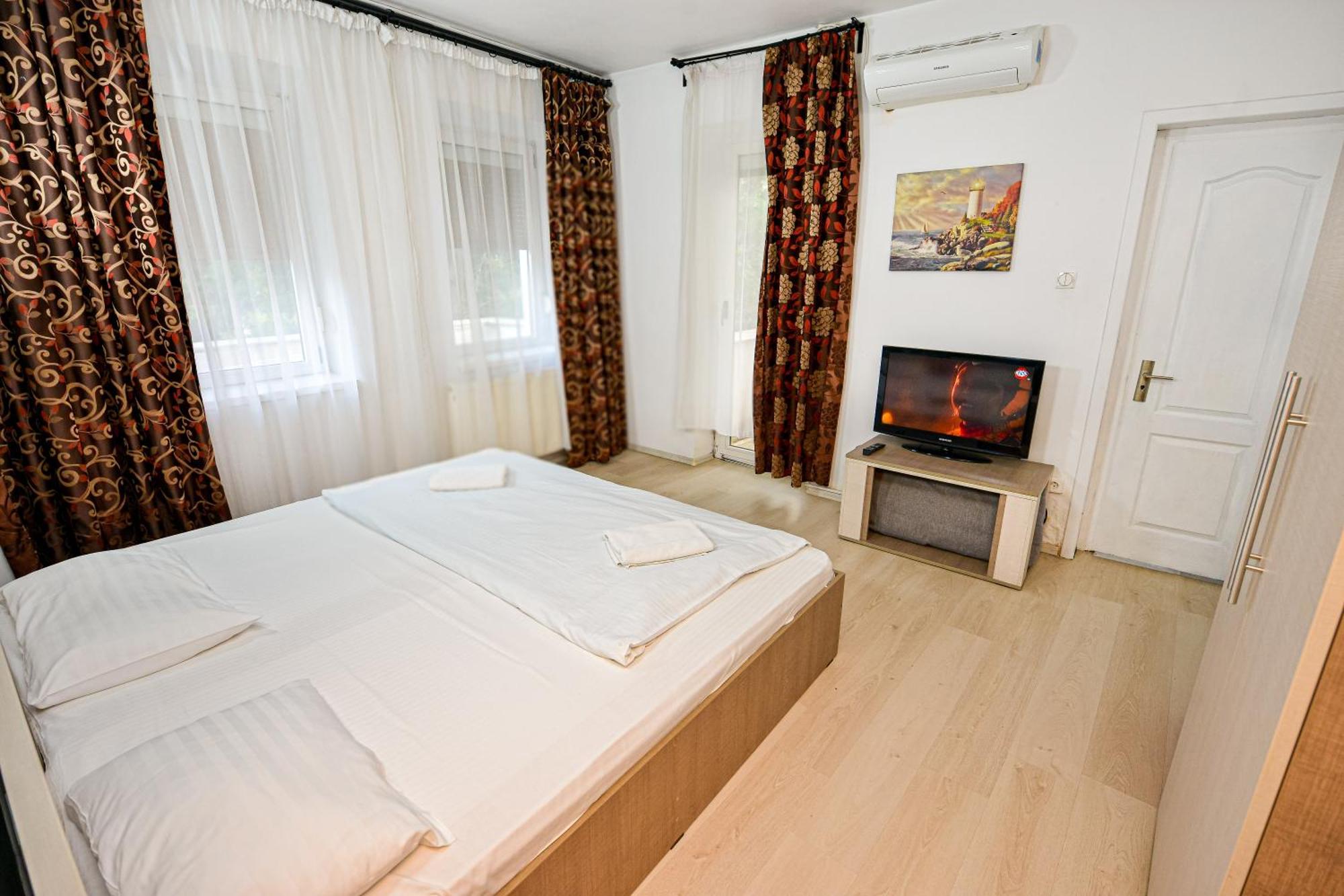 Ideal Accommodation City Center Boekarest Buitenkant foto