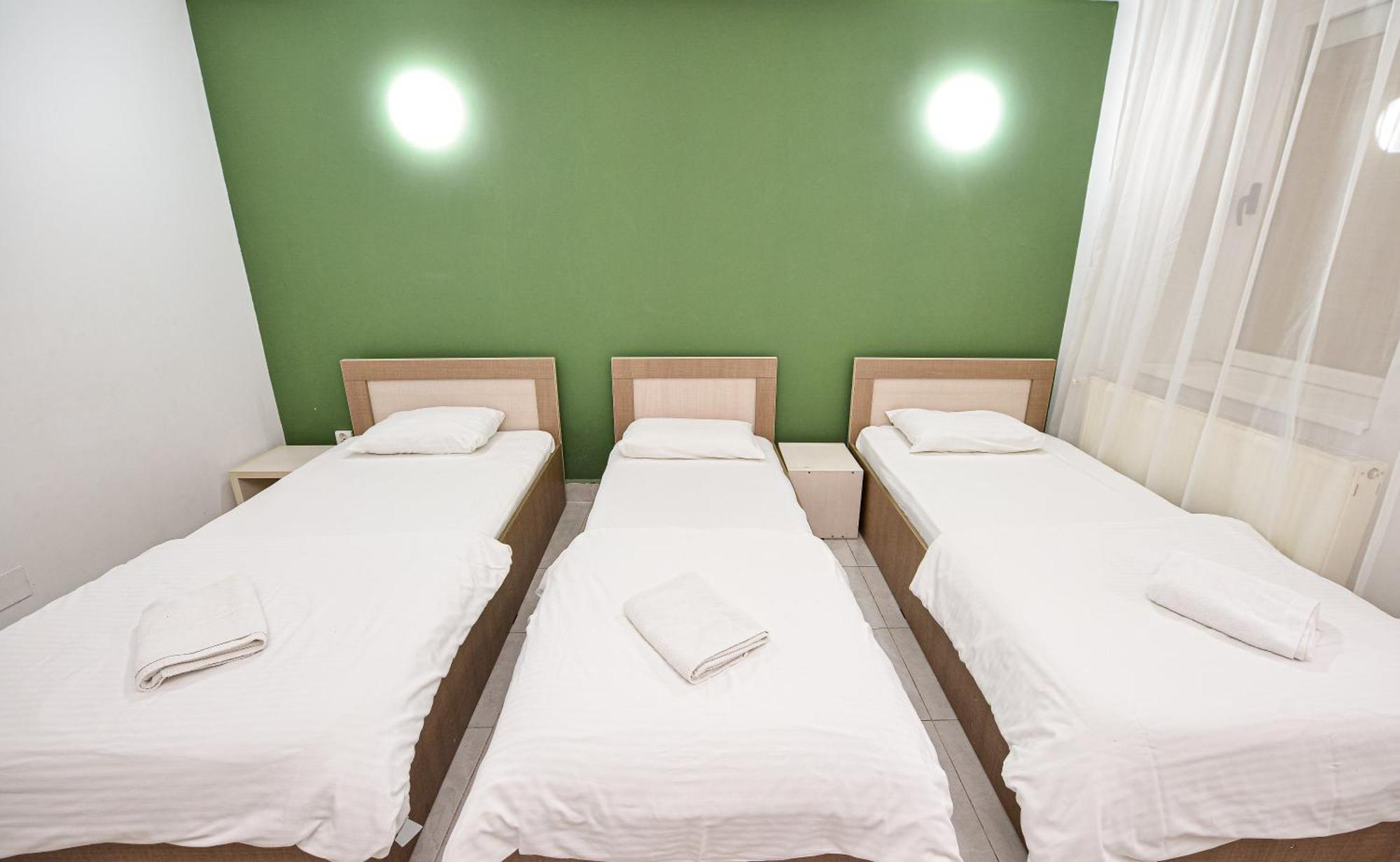 Ideal Accommodation City Center Boekarest Buitenkant foto