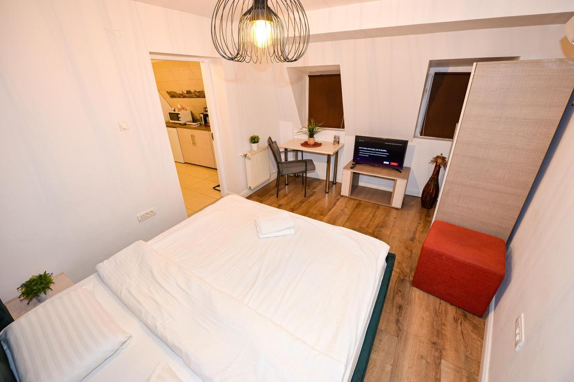 Ideal Accommodation City Center Boekarest Buitenkant foto